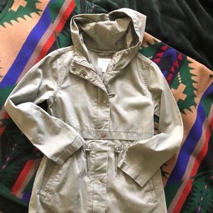 Cute girls 14 Gap sage green coat 🧥